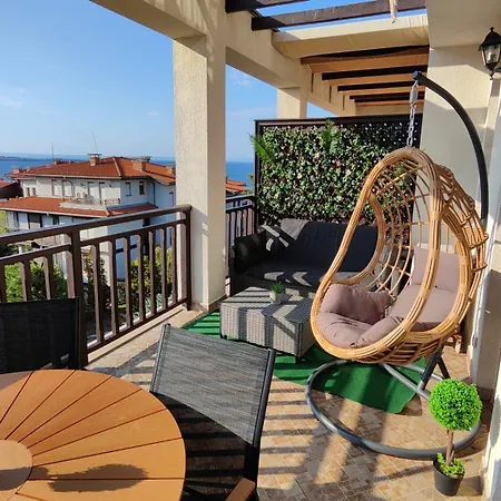 Dako Flats I Santa Marina I Modern & Seaside Days *