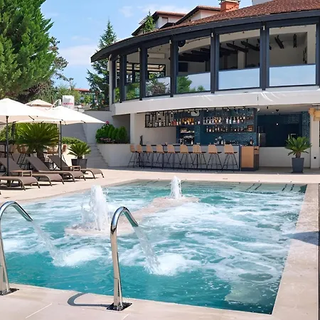 Dako Flats I Santa Marina I Modern & Seaside Days Апартамент